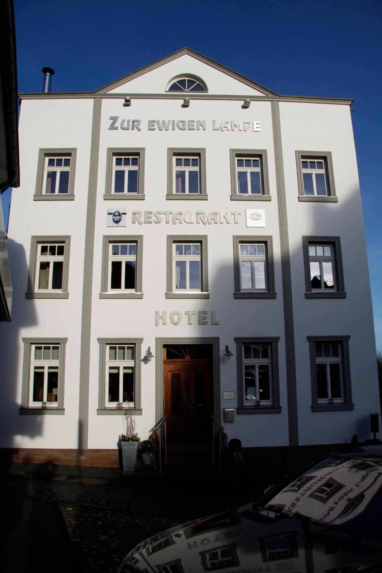Zur Ewigen Lampe Romantisches Landhotel & Restaurant Nideggen Eksteriør billede